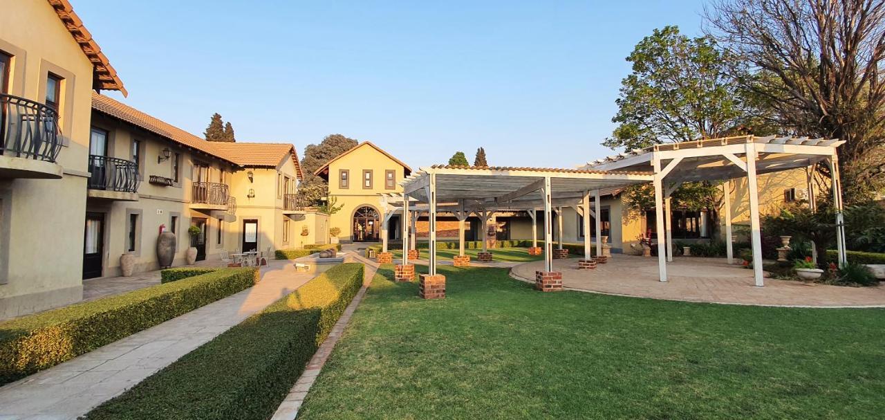 Accolades Boutique Venue Hotel Midrand Bagian luar foto