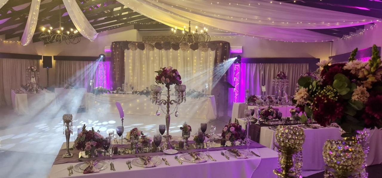 Accolades Boutique Venue Hotel Midrand Bagian luar foto