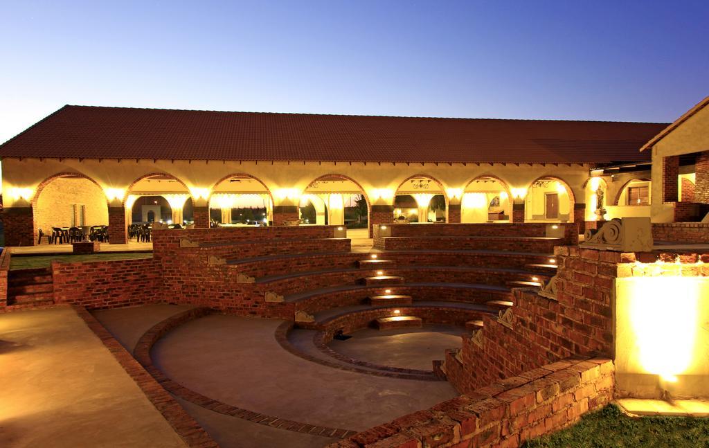 Accolades Boutique Venue Hotel Midrand Bagian luar foto